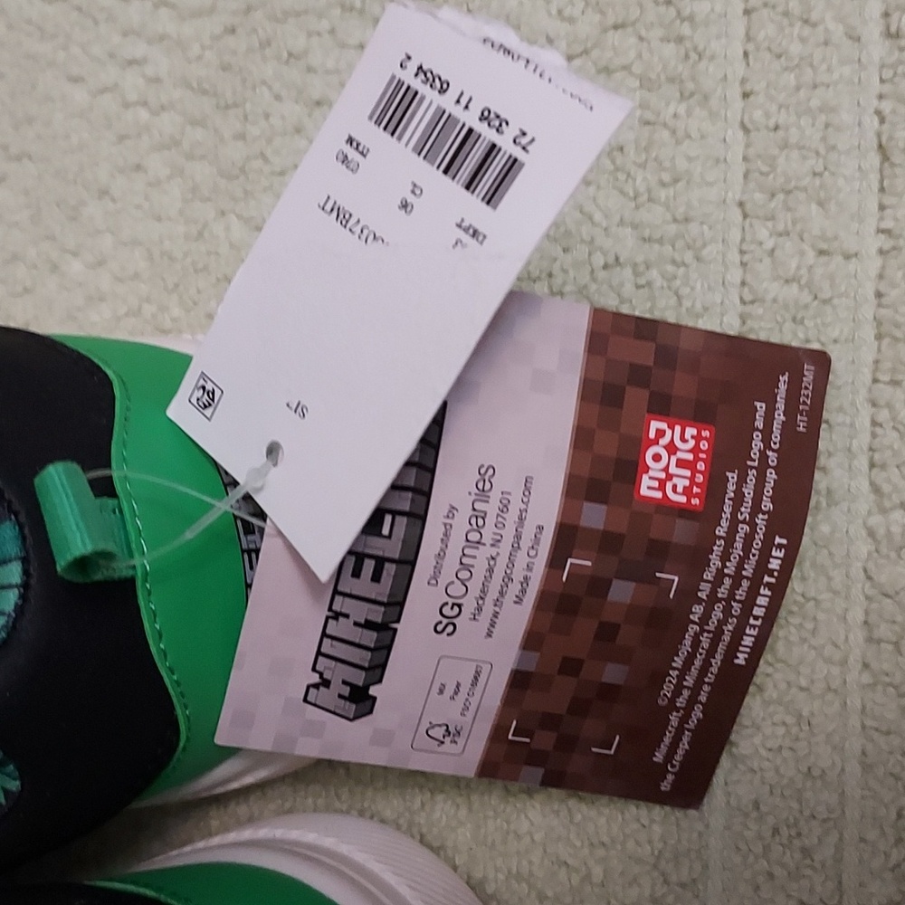 Minecraft Sneakers - Picture 14 of 14